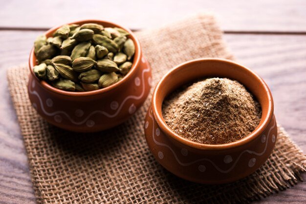 CARDAMOM (QUEEN OF SPICES)